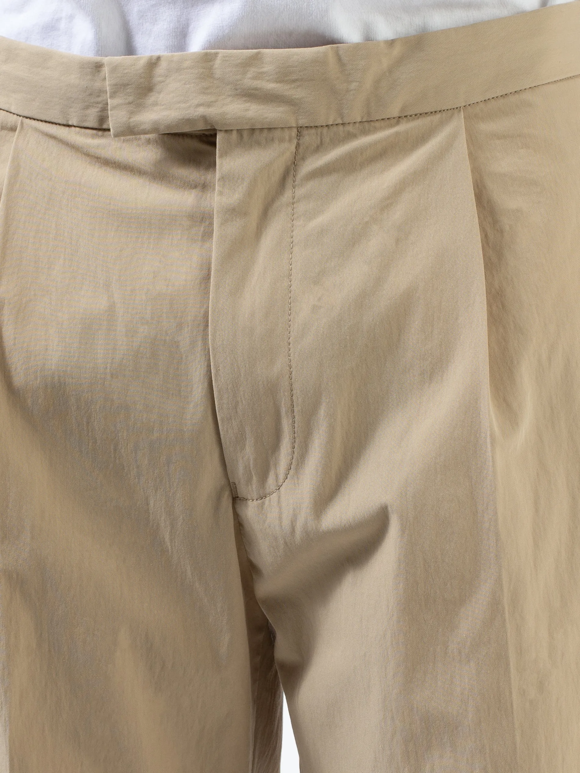 BEAMS PLUS - 1 Pleat Comfort Cloth Travel Trousers in Beige