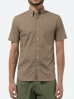 BEAMS PLUS - Color Broad Short Sleeve Button Down Shirt in Beige