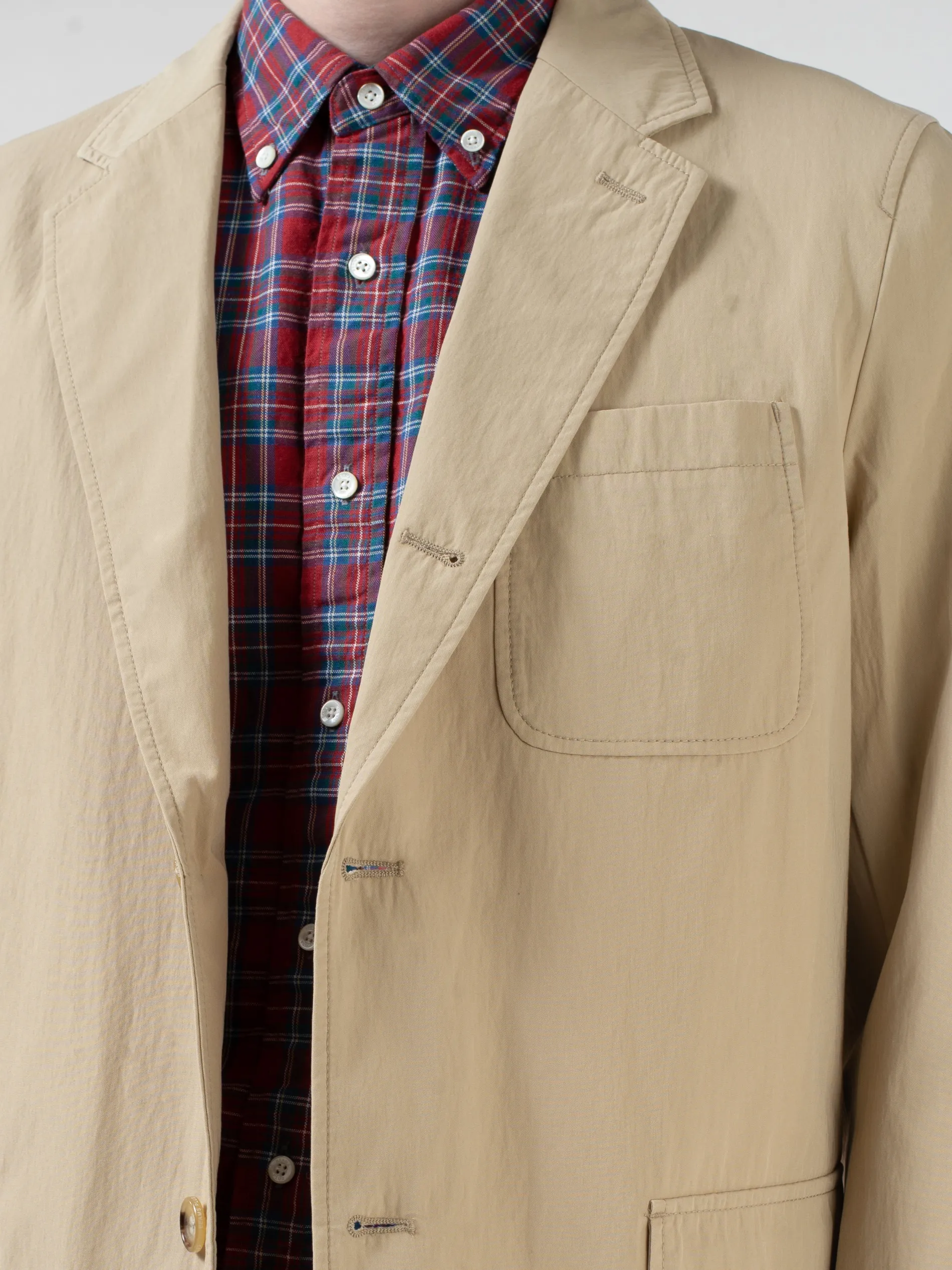 BEAMS PLUS - Comfort Cross Travel 3 Button Jacket in Beige