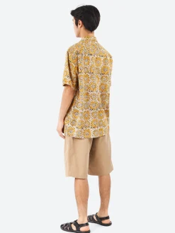 BEAMS PLUS - Open Collar Sunflower Block Print Shirt in Yellow