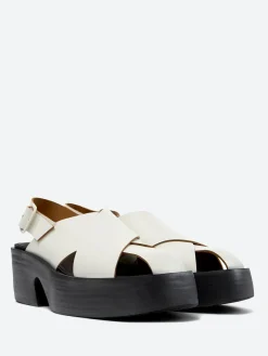 Camper - Billie Sandals in White Natural