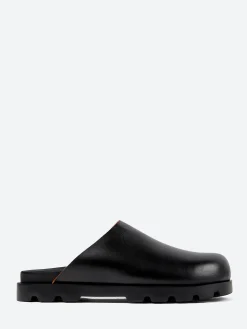 Camper - Brutus Clogs in Black