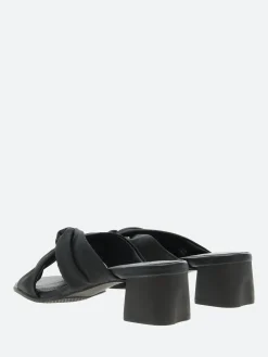 Camper - Katie Sandal in Black