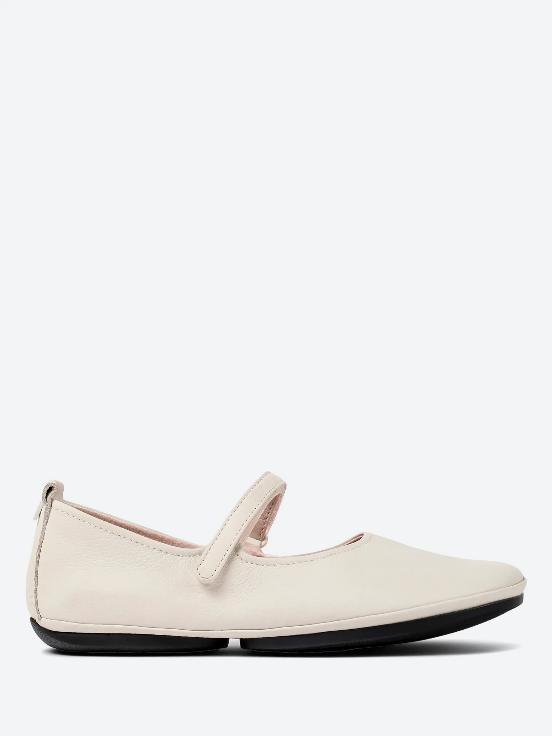 Camper - Right Nina Ballerinas in White
