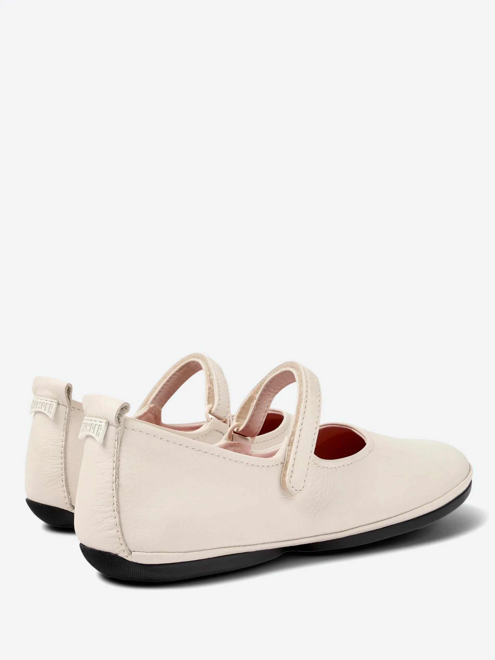 Camper - Right Nina Ballerinas in White