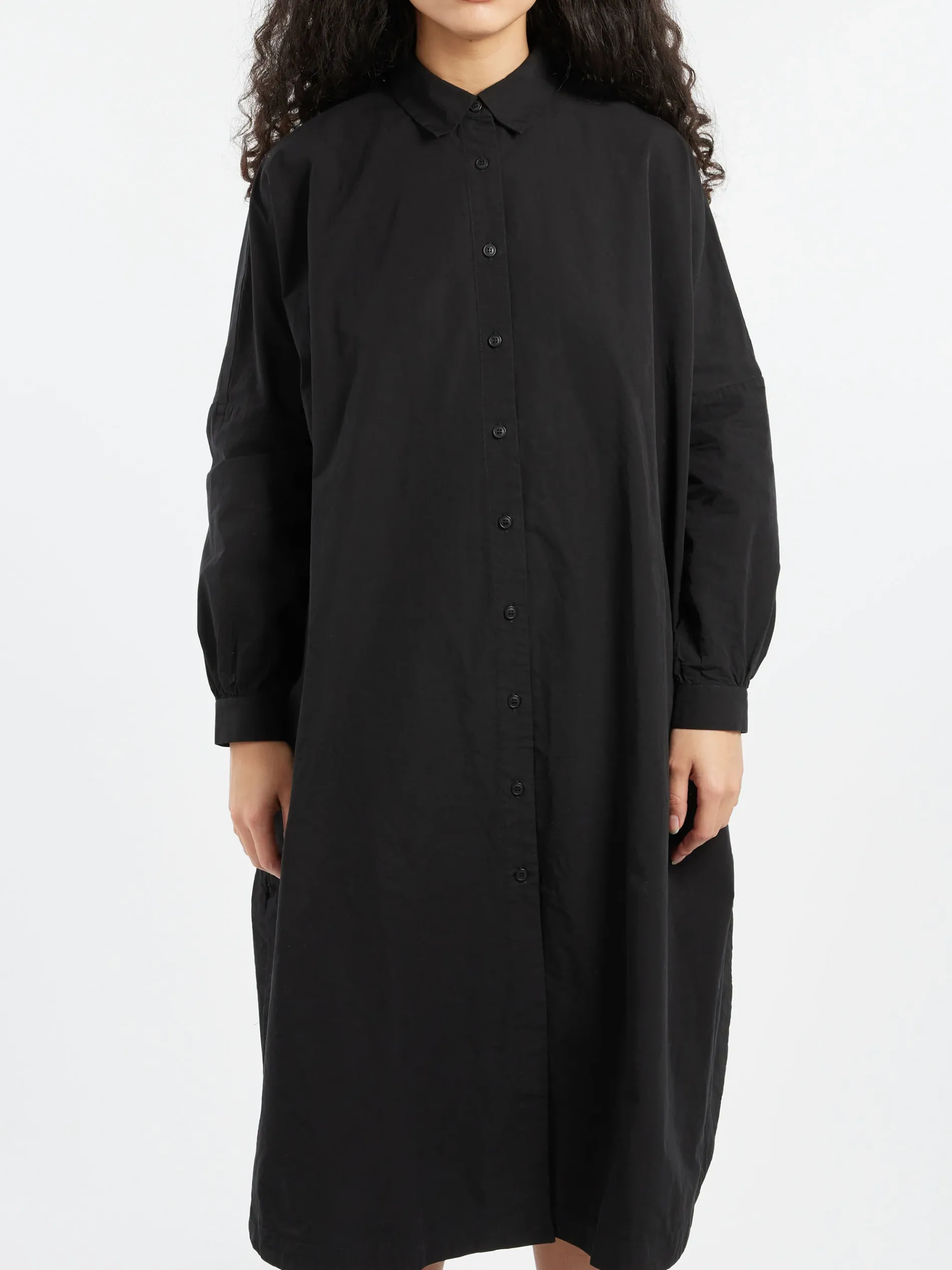 Casey Casey - Yuki Longue Shirt in Black