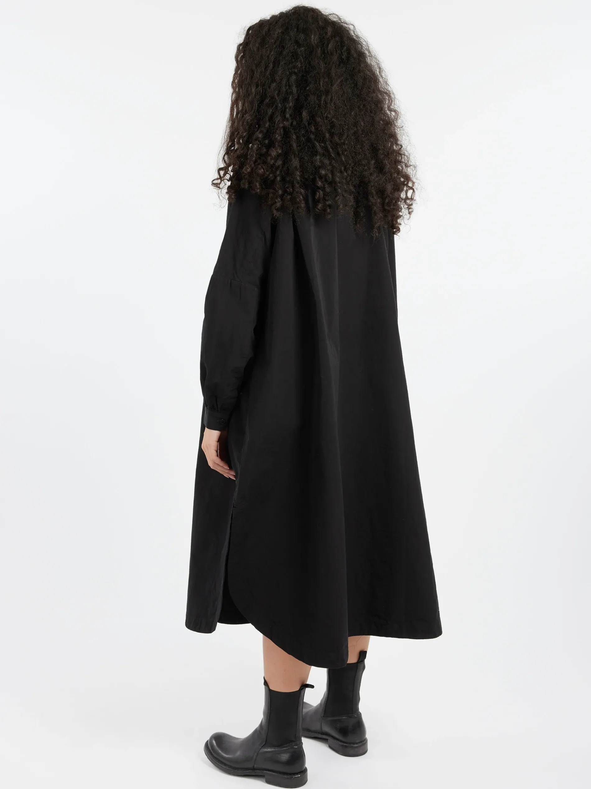 Casey Casey - Yuki Longue Shirt in Black
