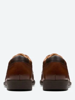 Clarks - Eldredge Cap in Dark Tan