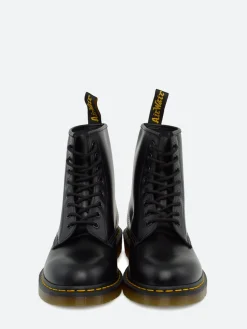 Dr. Martens - 1460 in Black Smooth Leather