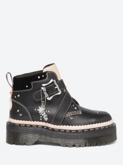 Dr. Martens - Caitie Buckle Platform Boots in Black and Powder Pink