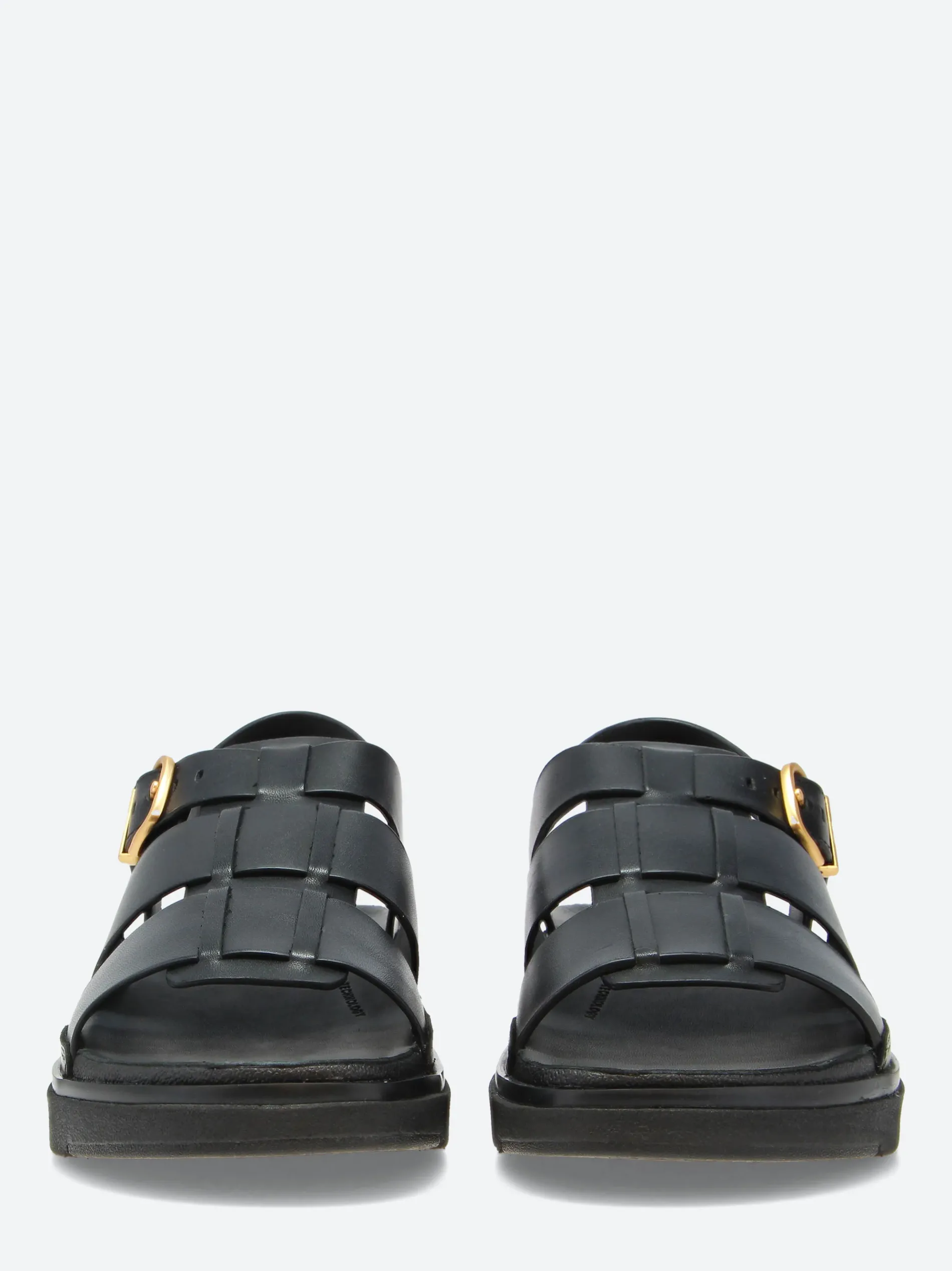 FitFlop - GEN-FF Fisherman Sandals in Black