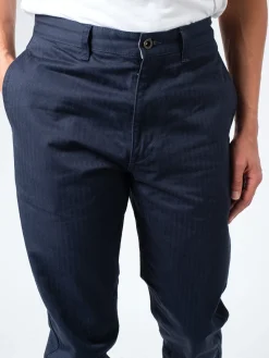 F.O.B. FACTORY - Herringbone Trouser in Navy