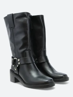 Frye - Kate Harness in Black