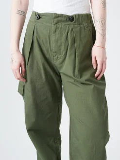 Girls of Dust - Desert Pant in Grape Leaf (Green)