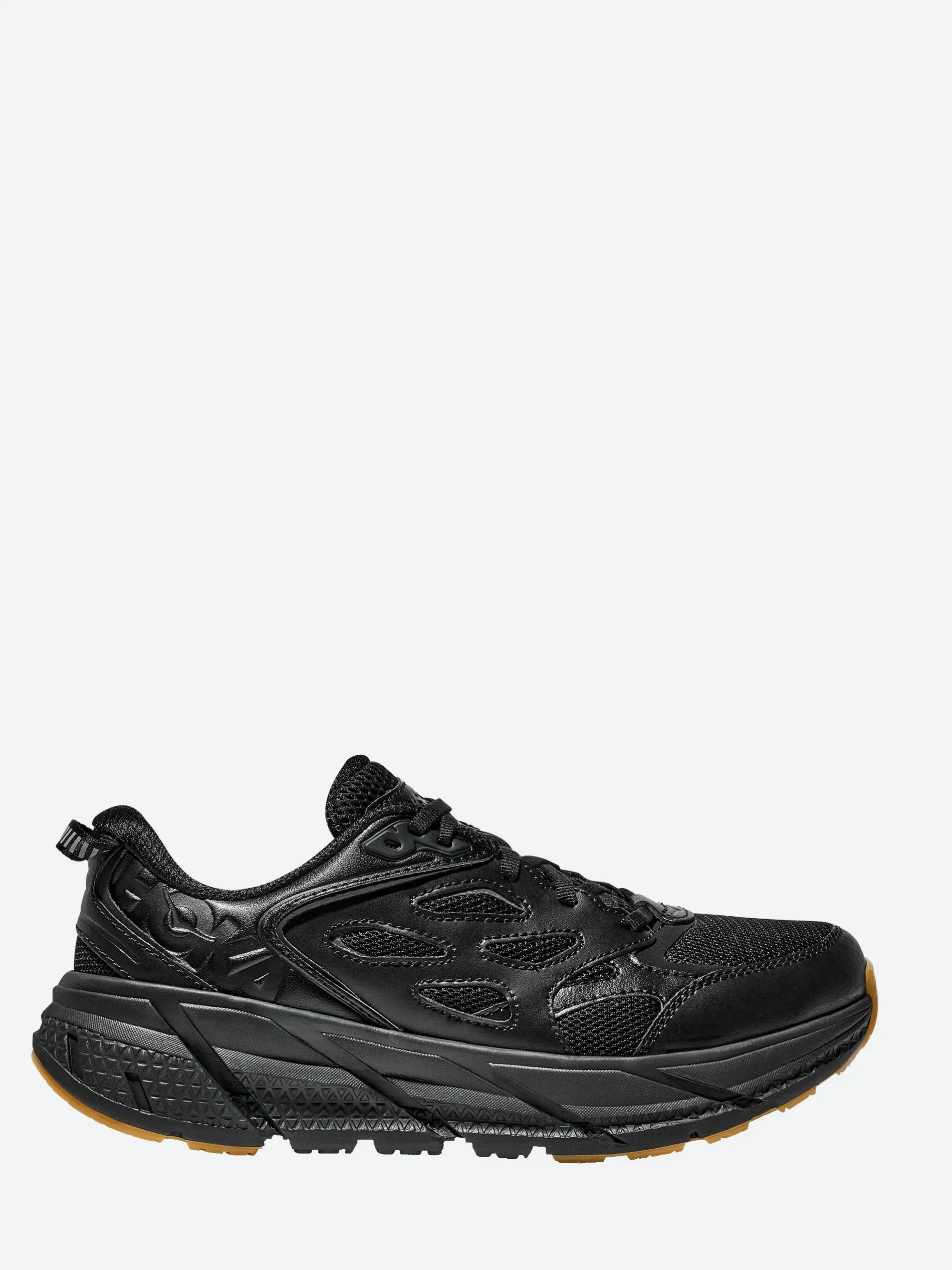 Hoka One One - Clifton L Athletics in Black and Black