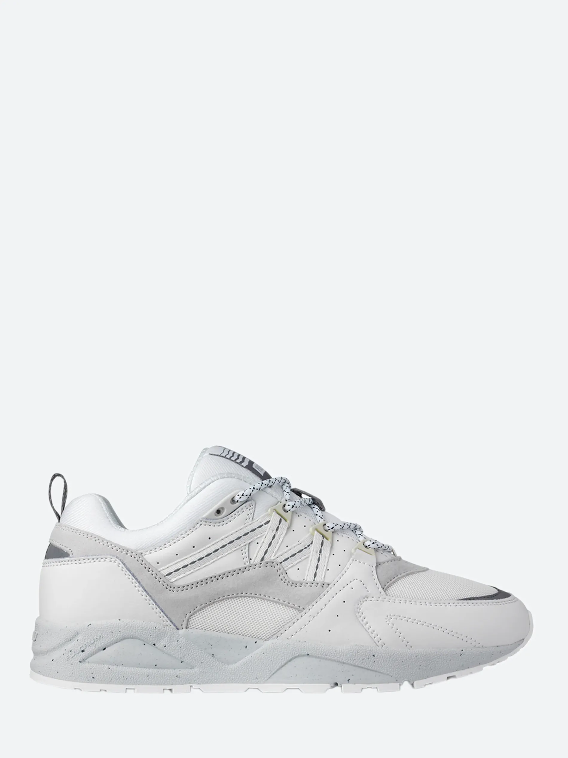 Karhu - Fusion 2.0 in Bright White/Foggy