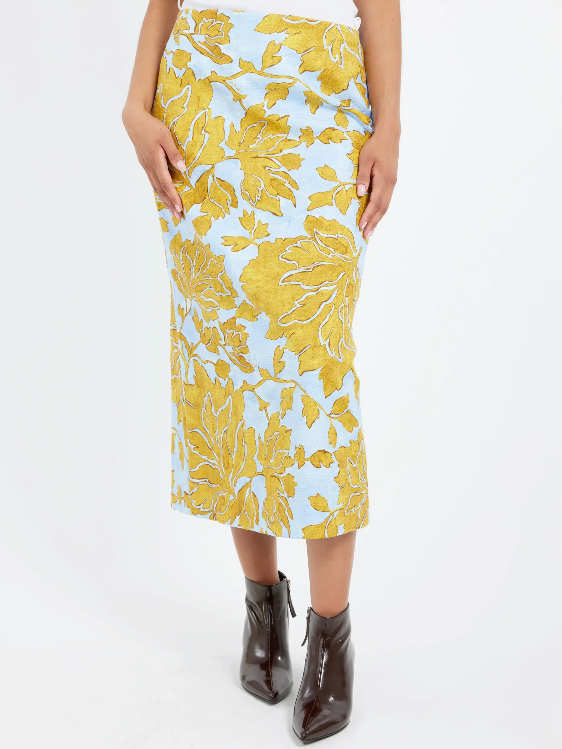 La DoubleJ - Pencil Skirt in Tangle Light Blue