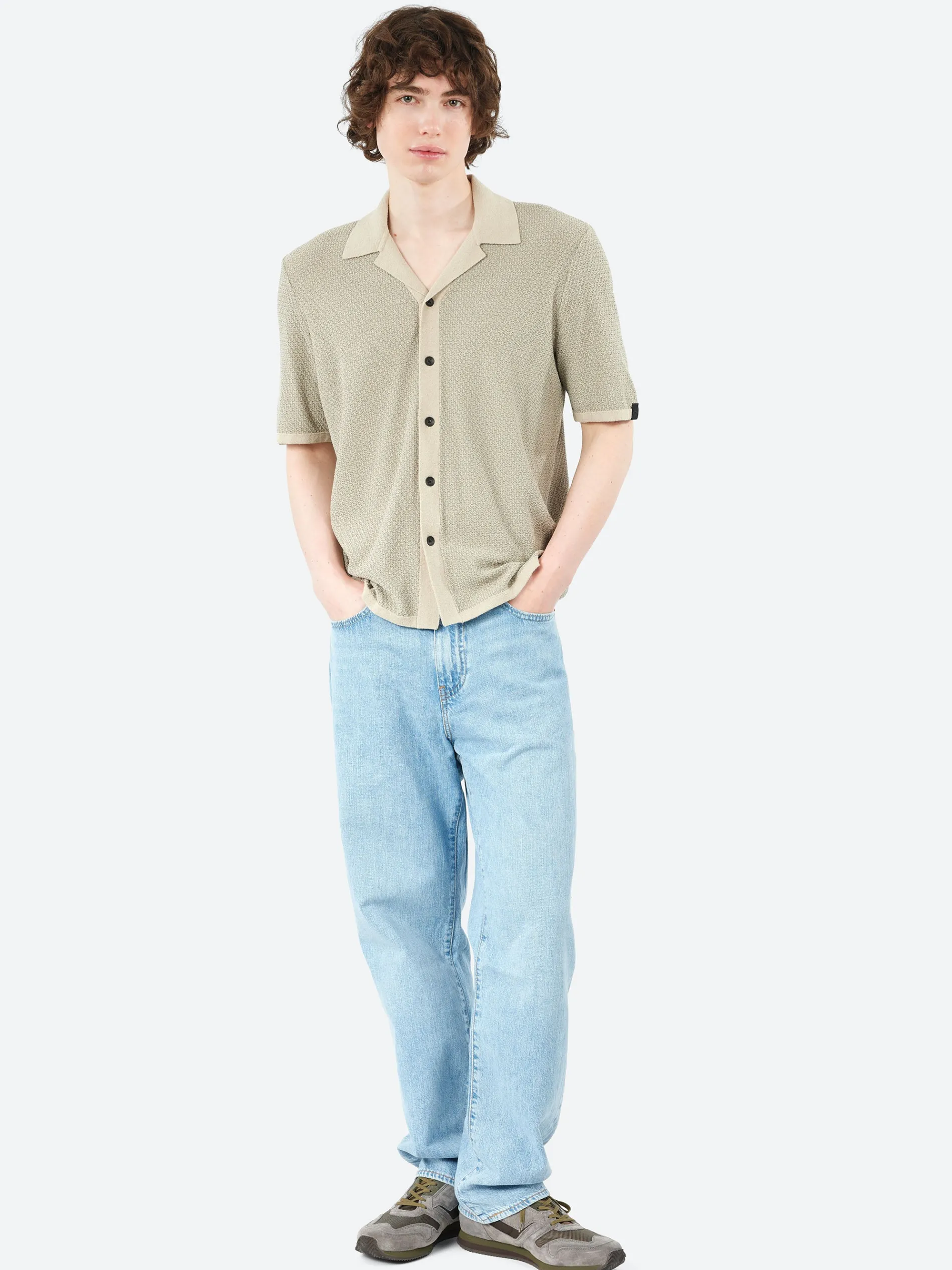 Levi's - 568 Loose Straight Jeans in Varsity Academia (Light Wash)