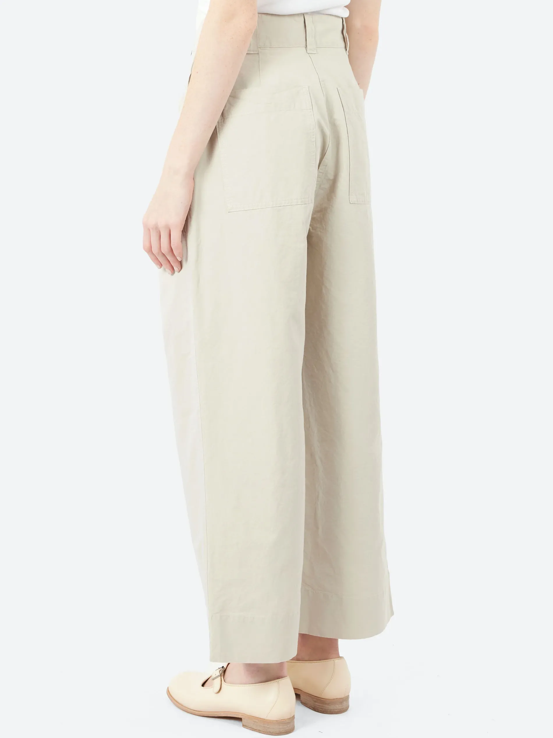 Margaret Howell - MHL Pleated Crop Trousers in Pale Stone