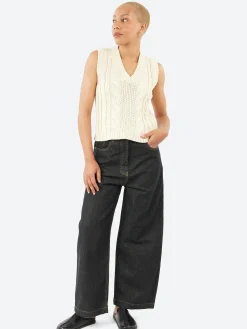 MJ Watson - 2557 Cable Knit Vest in Natural