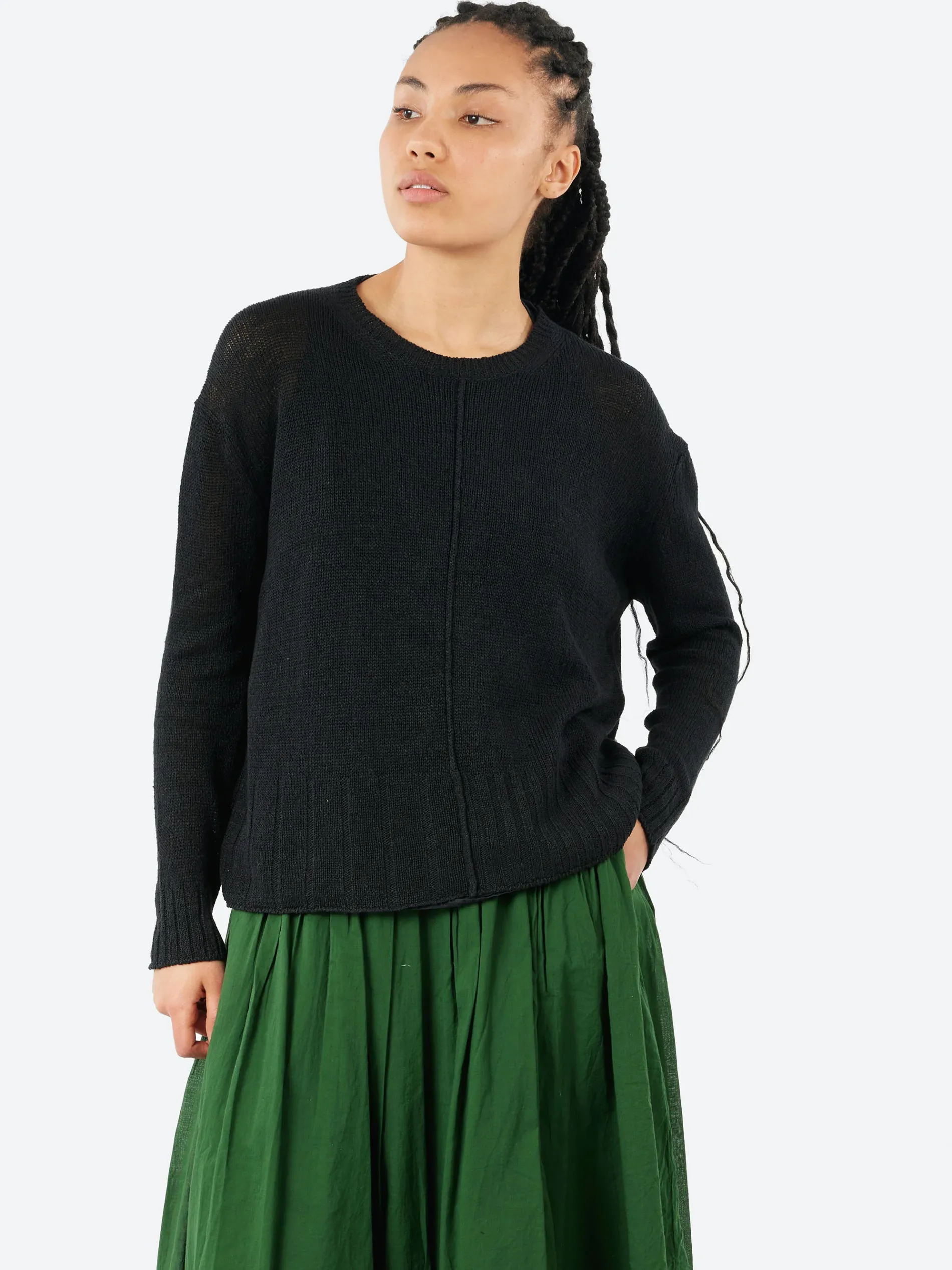 MJ Watson - 2542 Round Neck Pullover in Black