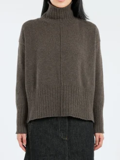 MJ Watson - Cashmere Blend Turtleneck in Walnut