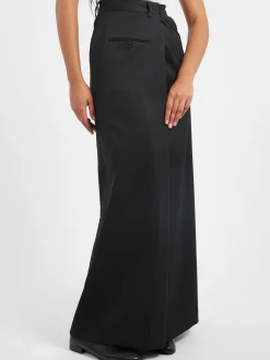 MM6 - Long Skirt in Black