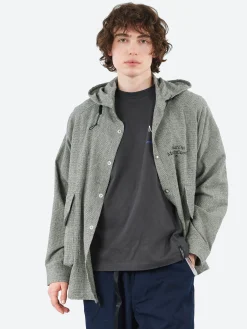 Mountain Research - Coach Shirt+ in White and Black