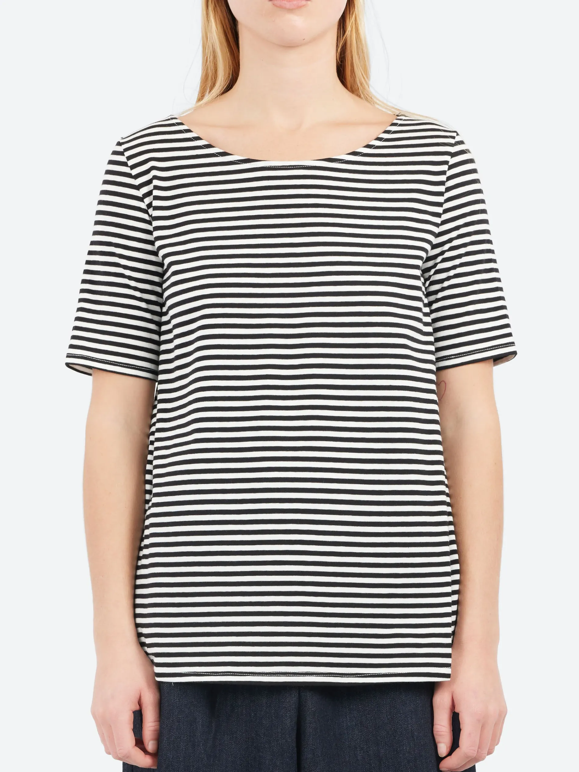 Neirami - A-Line Shirt in Nero