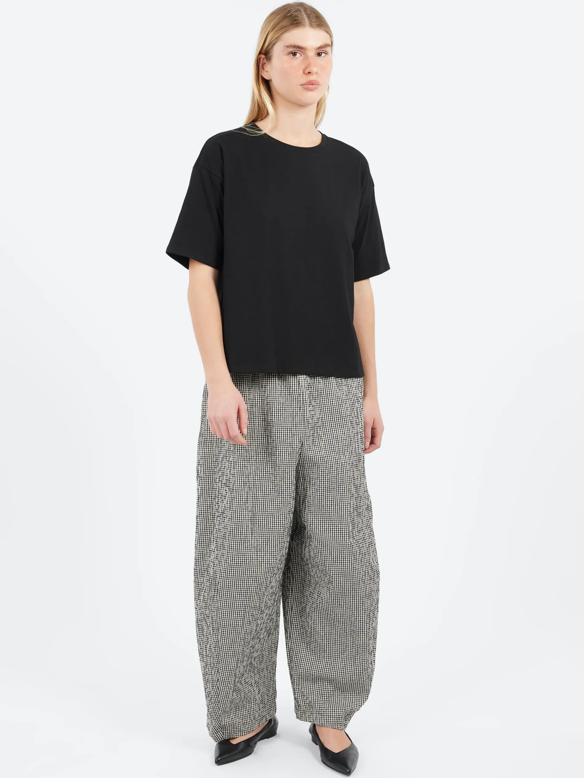 Neirami - Regular S/S T-Shirt in Nero