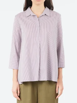 Neirami - V-Neck Blouse in Riga Iris