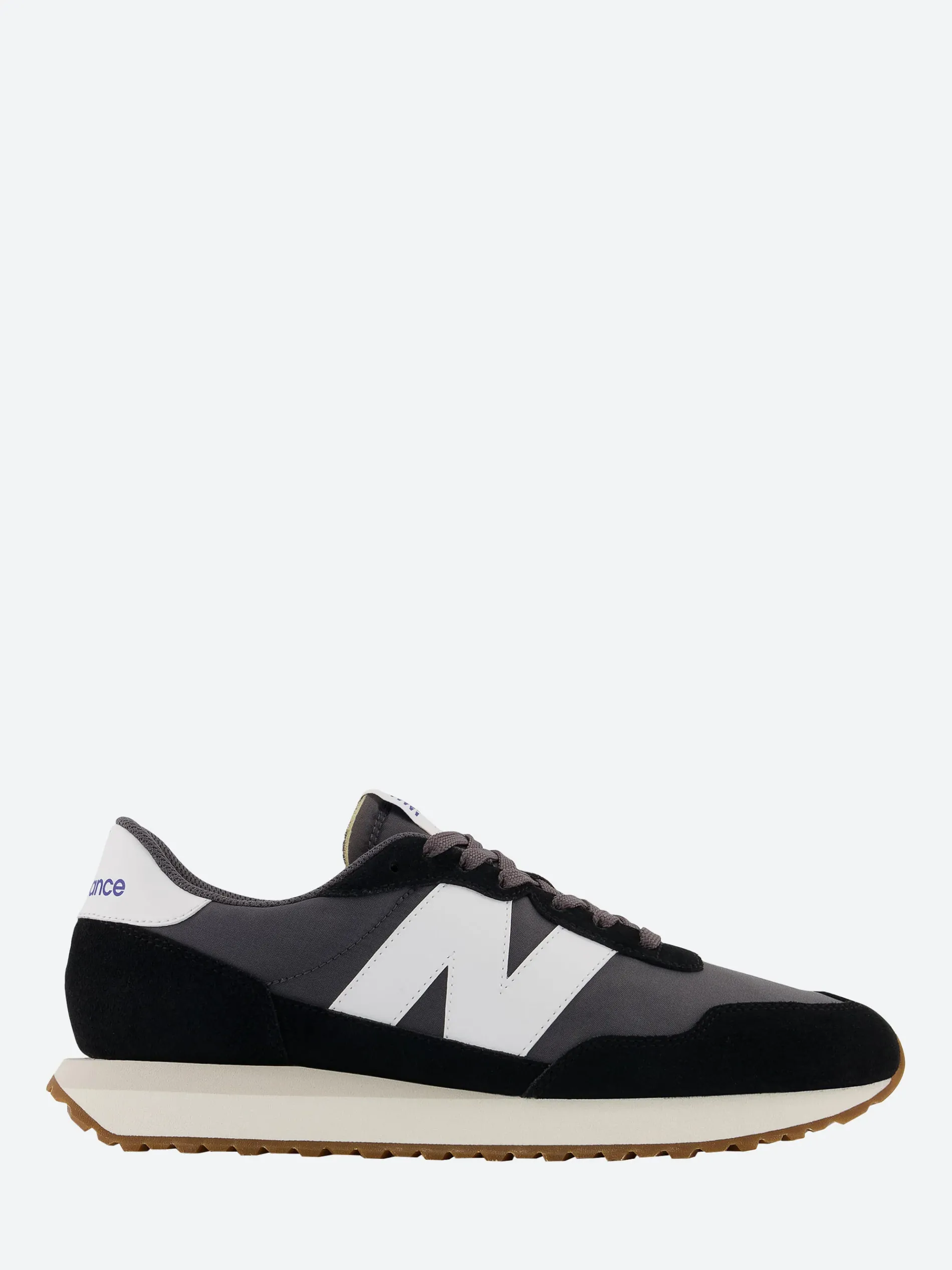 New Balance - 237 in Black/White