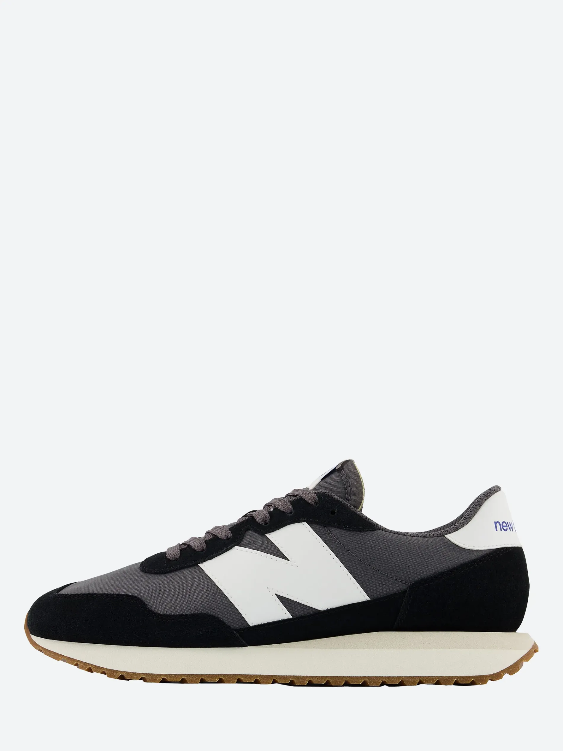 New Balance - 237 in Black/White