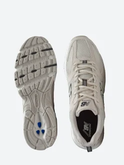 New Balance - 530 in Mushroom