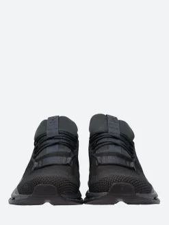 On - Cloudnova in Black and Eclipse