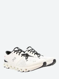 On - Men's Cloud X 4 in Ivory and Black