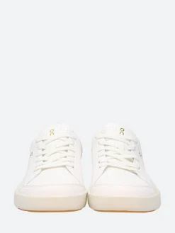 On - The Roger Centre Court in White/Wood