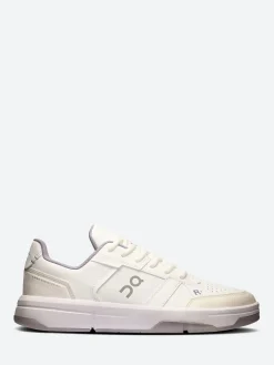 On - Women's The Roger Clubhouse in White/Fade