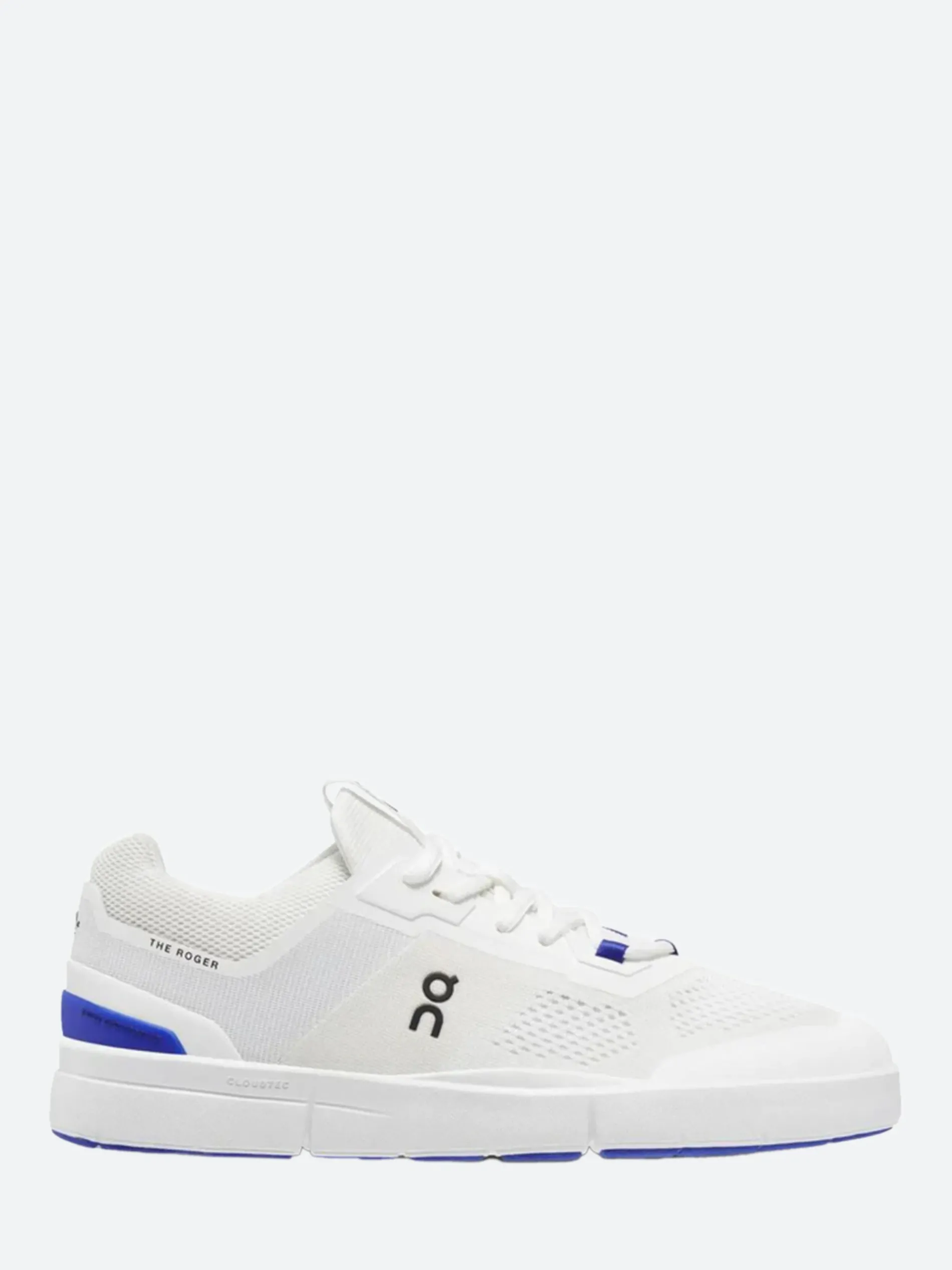 On - Women's The Roger Spin in Undyed White and Indigo