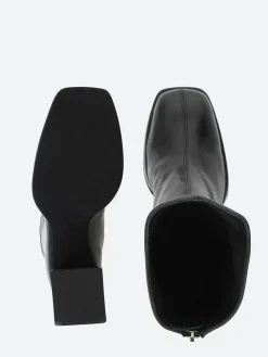 Open Close - Plata 02 in Black Nappa (Black)