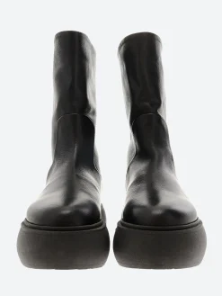 Open Closed - Marta 01 in Black Antares