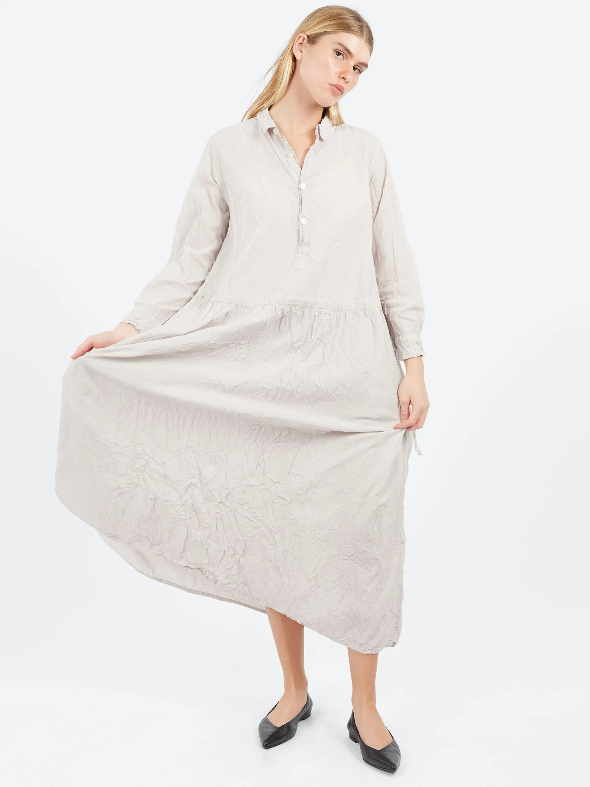 Pas de Calais - Classic Crinkle Dress in Grey