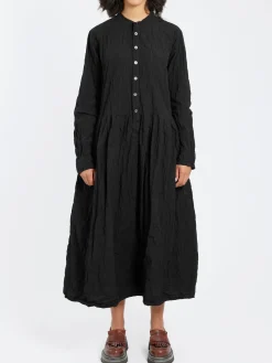 Pas de Calais - Classic Crinkle Dress in Black