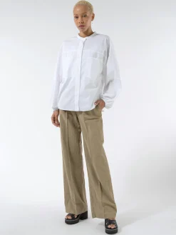 Pomandere - 7183 Trousers with Slightly Wide Legged-Cut and Pleats in Dove Grey