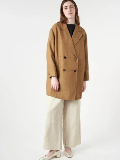 Pomandere - Double-Breasted Coat in Tobacco