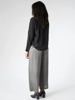 Pomandere - Iconic Shirt in Black