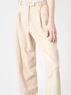 Pomandere - Pleated Trousers in Burro and Champagne