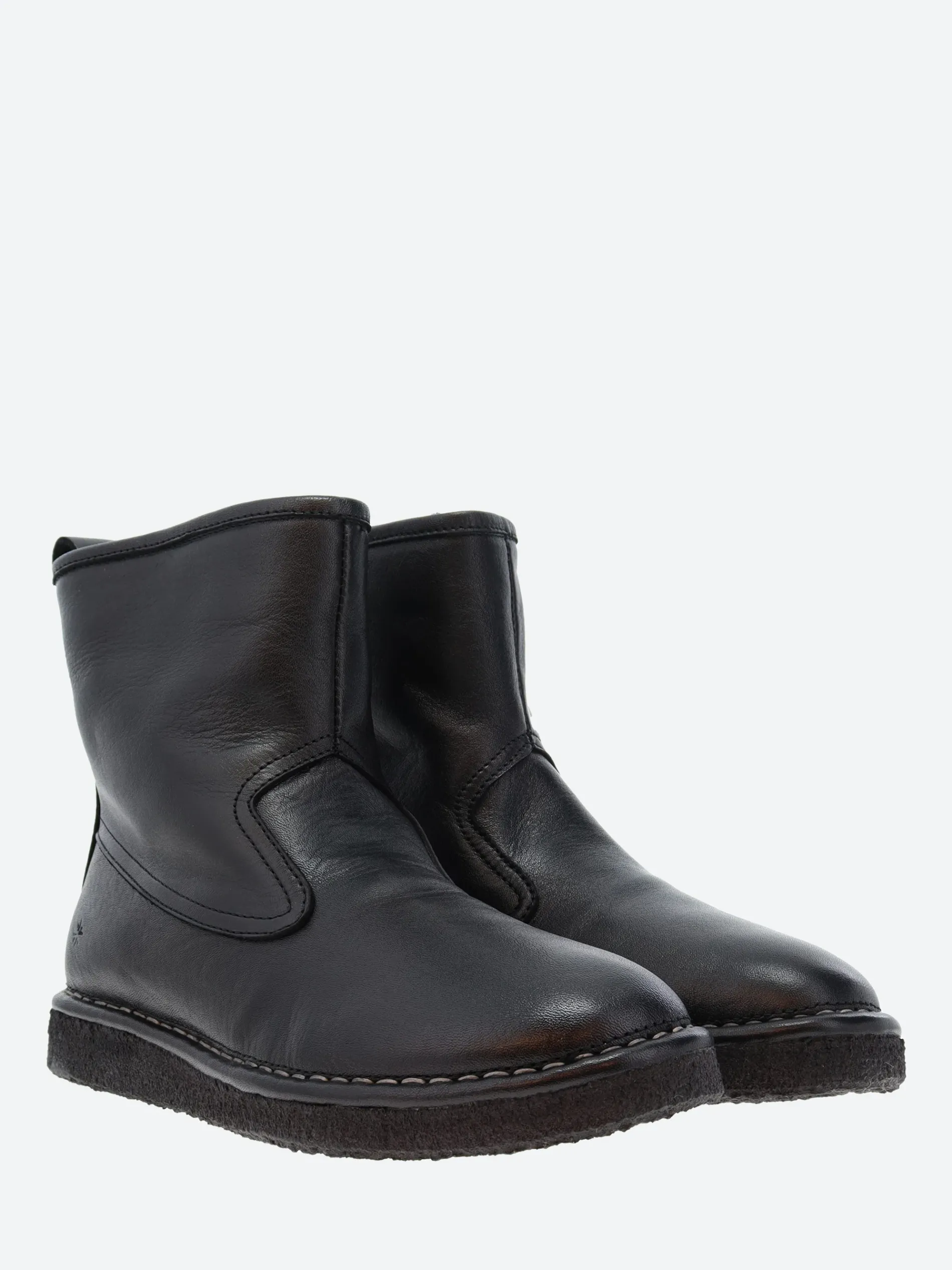 Punto Pigro - Agio 18 Boots in Nero Topeka