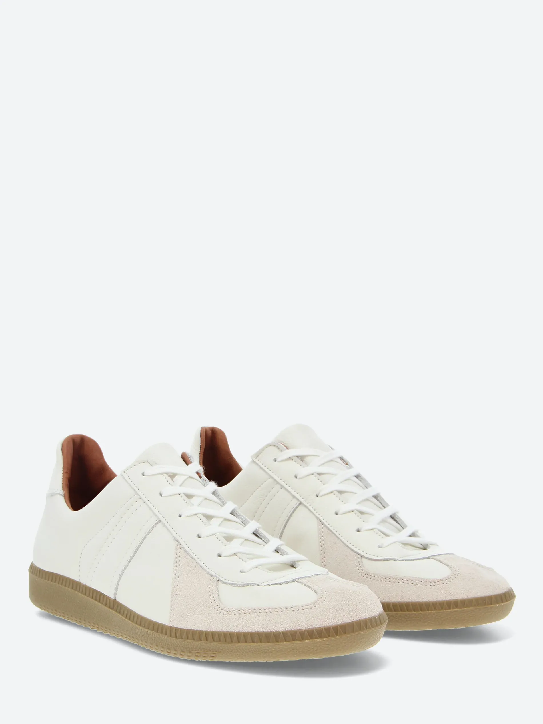 Reproduction of Found - 1700L in White