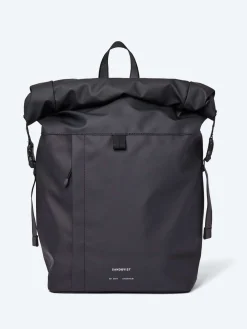 Sandqvist - Konrad in Black